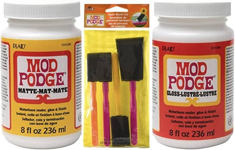 botellas de pegamento y acrilico brillante