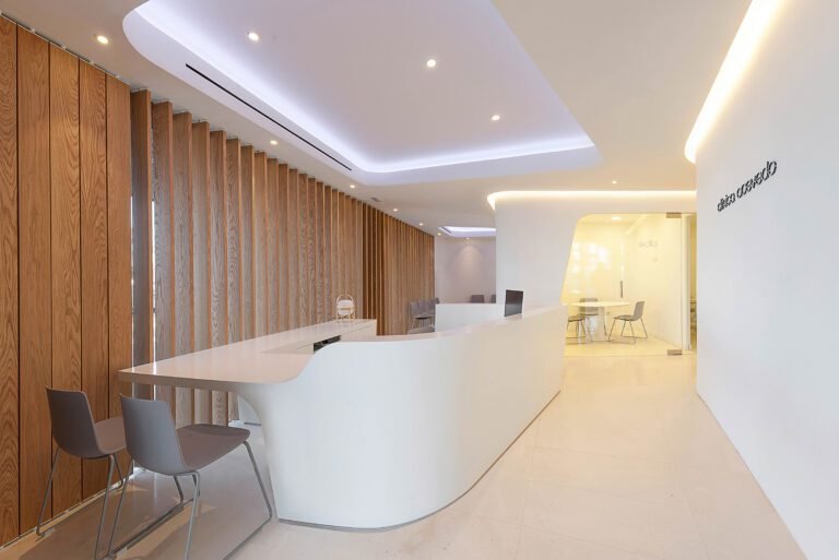 Qué clínicas dentales recomendadas hay en Barcelona 19 clinica dental moderna en barcelona