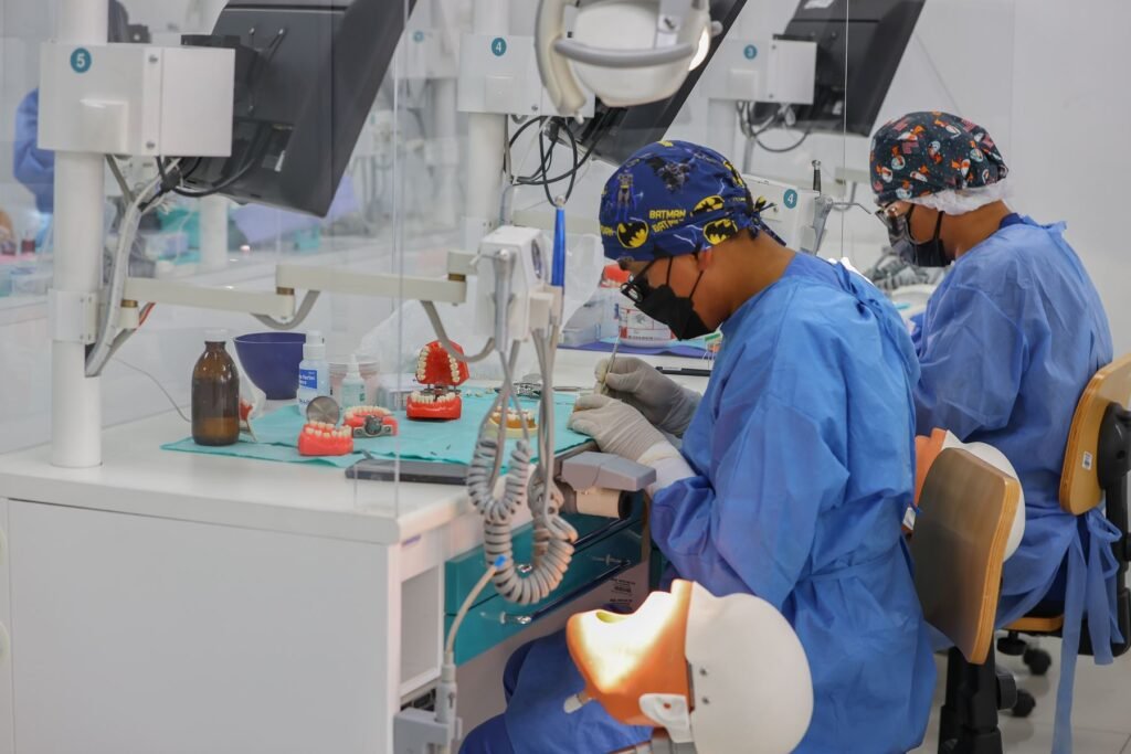 Cuánto tiempo se necesita para completar la carrera de odontología en Argentina 3 Cuánto tiempo se necesita para completar la carrera de odontología en Argentina