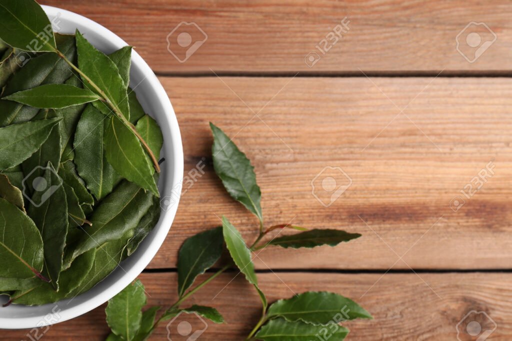Cómo preparar un delicioso té de laurel en casa